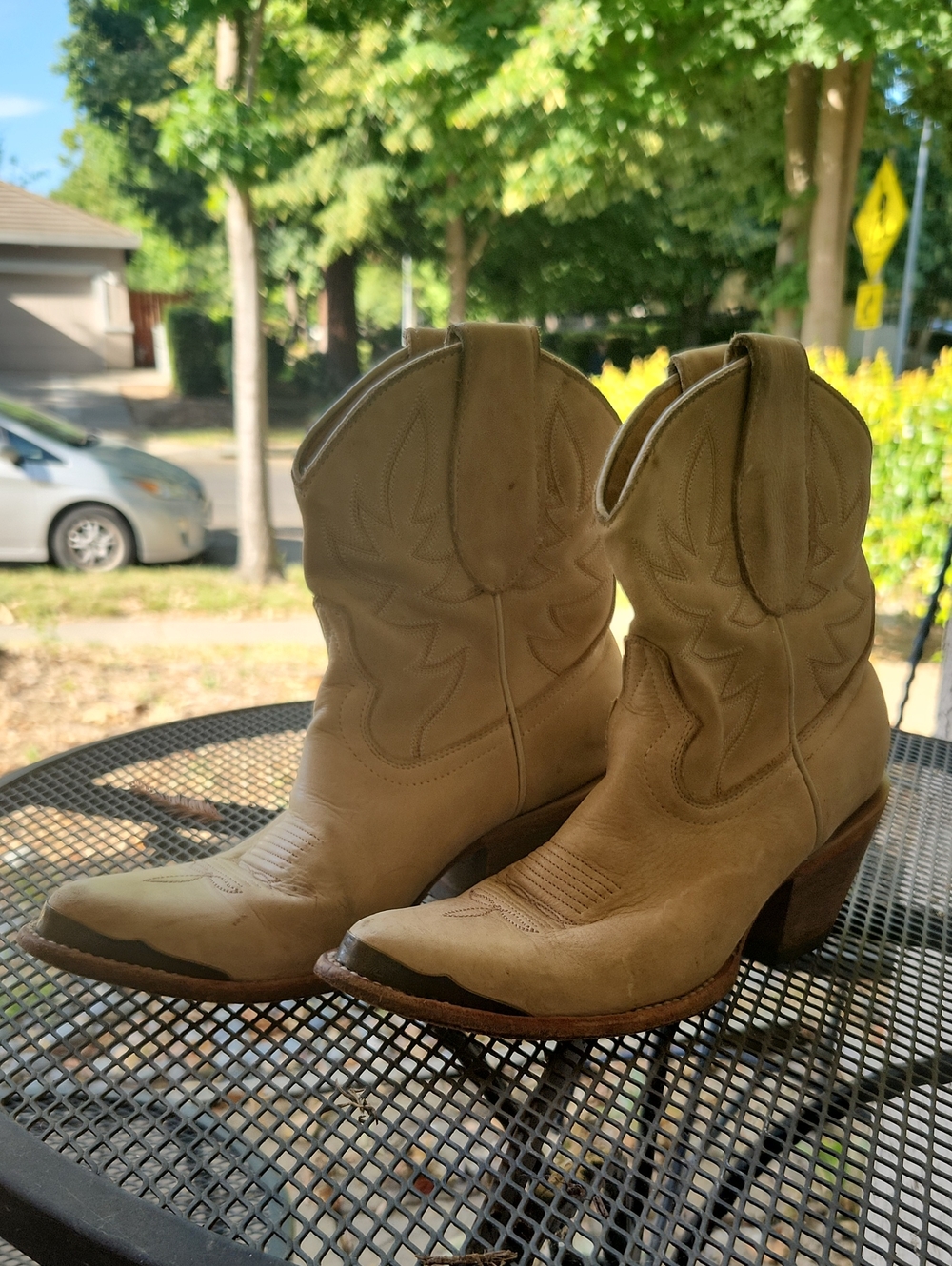 Classic Women's Tan Leather Western Boots